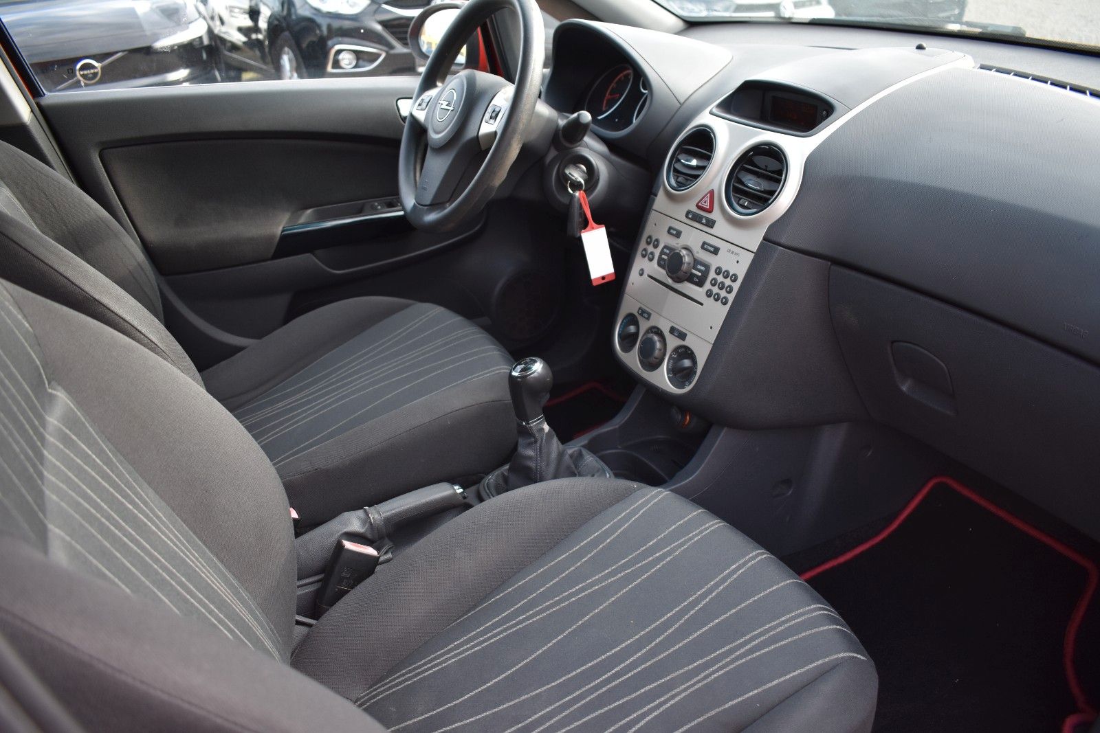 Fahrzeugabbildung Opel Corsa D Edition KLIMA