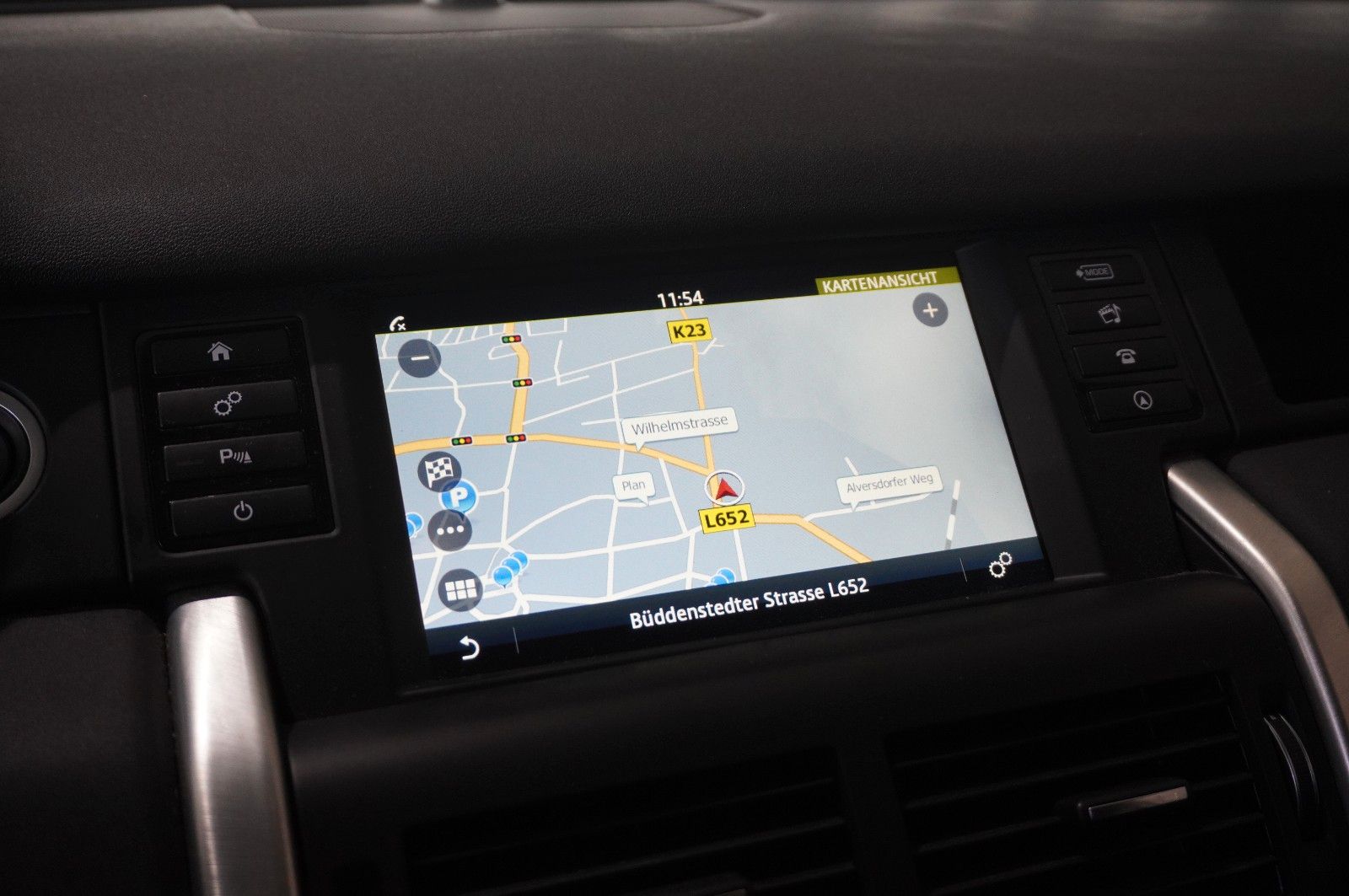 Fahrzeugabbildung Land Rover Discovery Sport 2.0D PURE NAVI/LED/SHZ/PDC/SPORT