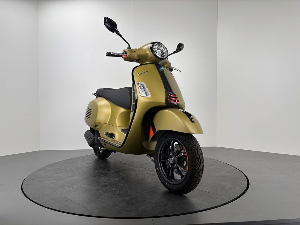 Fahrzeugabbildung Vespa GTS 125 SuperSport E5+ *NEUFAHRZEUG*
