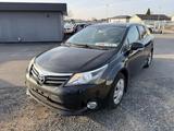 Toyota Avensis Combi 1,8-l-Valvematic Life - Toyota Avensis Life