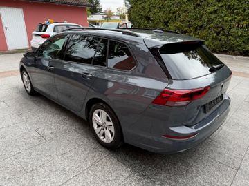 Volkswagen Golf - 10