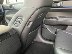 Santa Fe 1.6 T-GDI Hybrid 176 kW 4WD Calligraphy – Bild 14