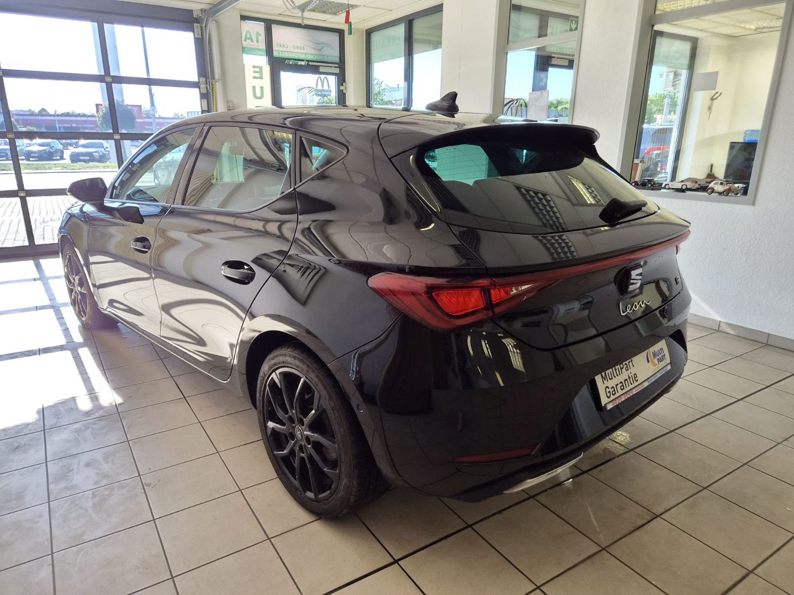 Fahrzeugabbildung SEAT Leon FR / LED / KAMERA / GARANTIE