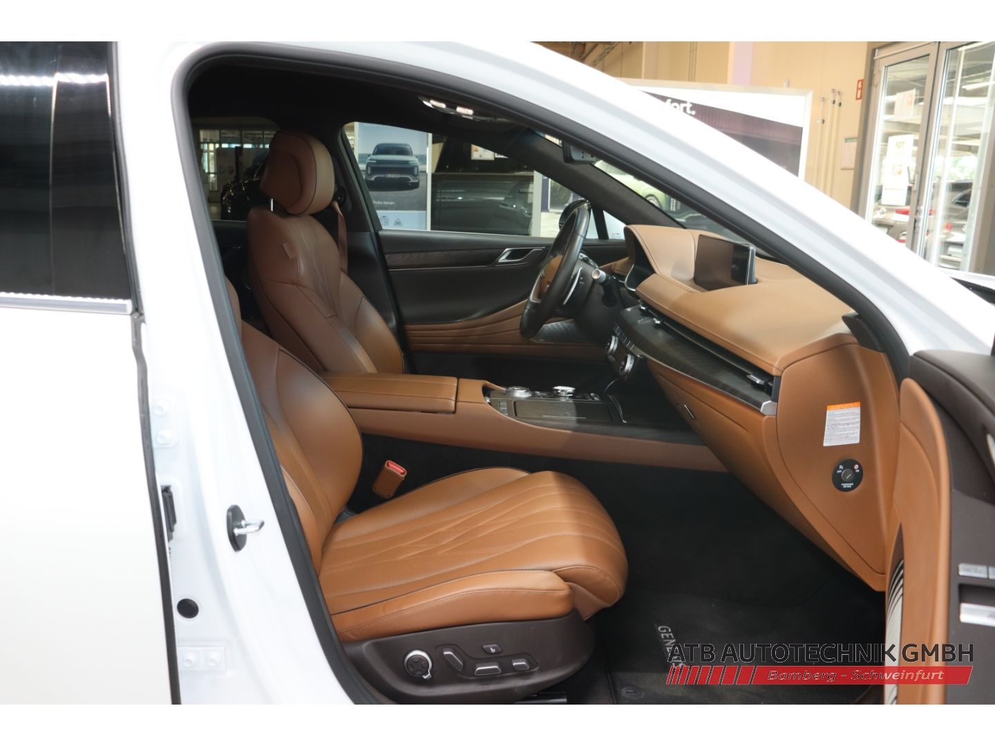 Fahrzeugabbildung Genesis G80 Electrified 4WD Luxury 87,2kWh 98,1% SOH Sol