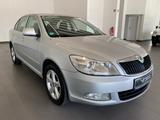 Skoda Octavia Lim. Ambition 1.6 TDI Klima Tempomat - Skoda Octavia aus 2012 mit Diesel-Antrieb: Limousine