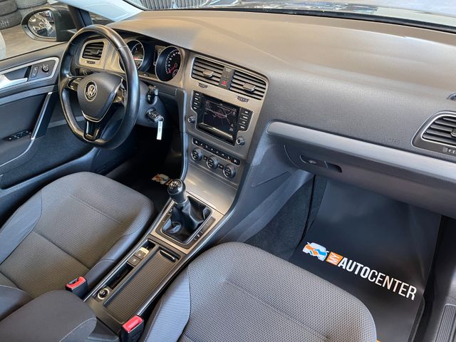 Volkswagen Golf VII Lim.  BMT *NAVI*SZHZ*PDC*TÜV-052027*