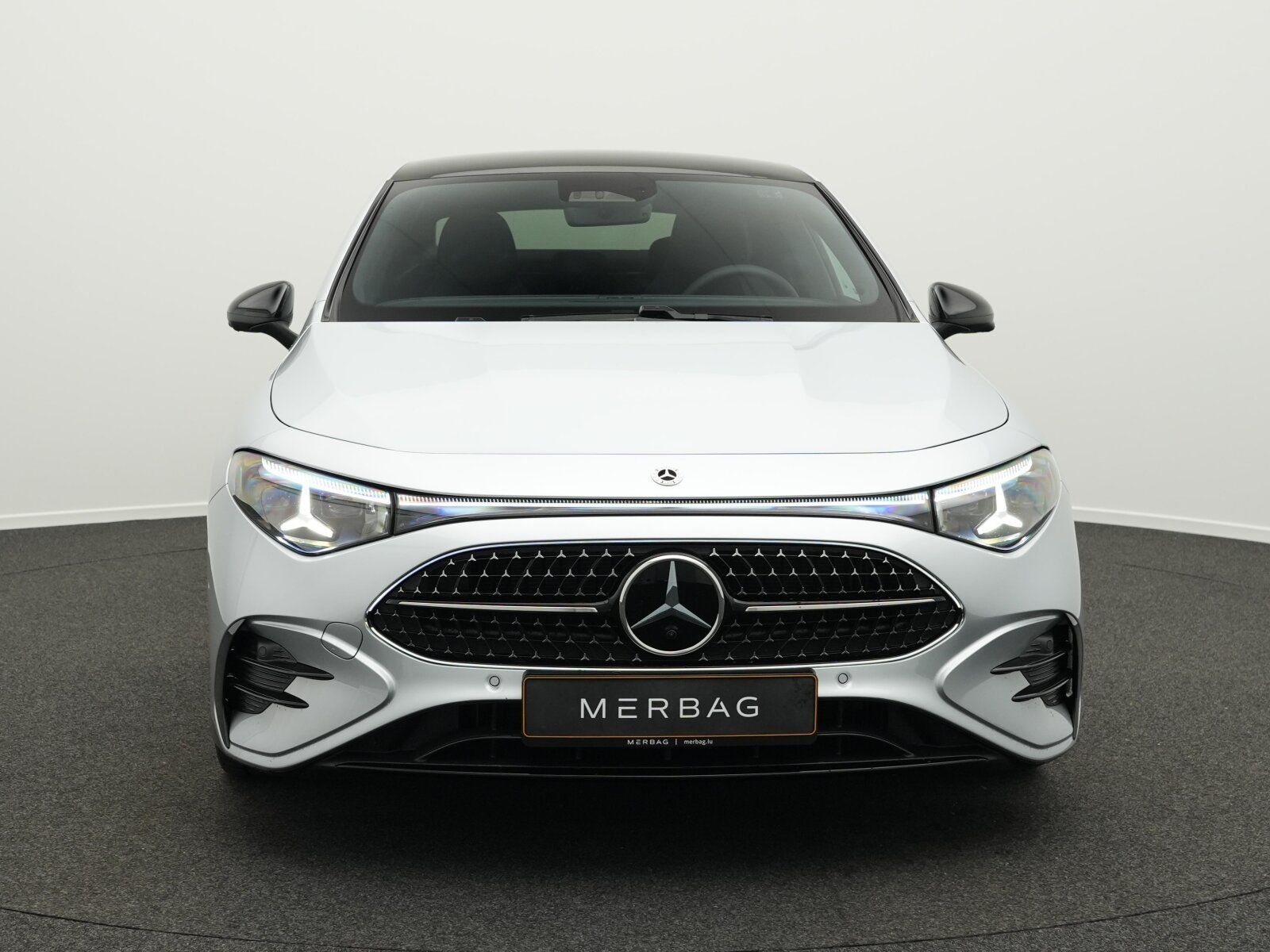 Mercedes-Benz CLA 200 imagem 2