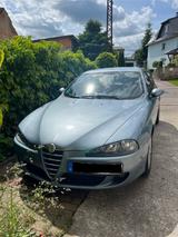 Alfa Romeo 147 2.0 16V TS Distinctive Sonderausstattung - Alfa Romeo 147 aus 2006
