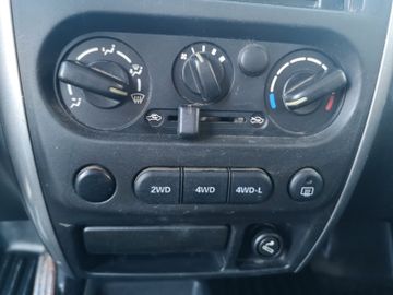 Suzuki Jimny - 12