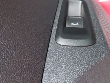 Fotografie 16 des Skoda Kamiq Monte Carlo 1.5 DSG AHK Navi