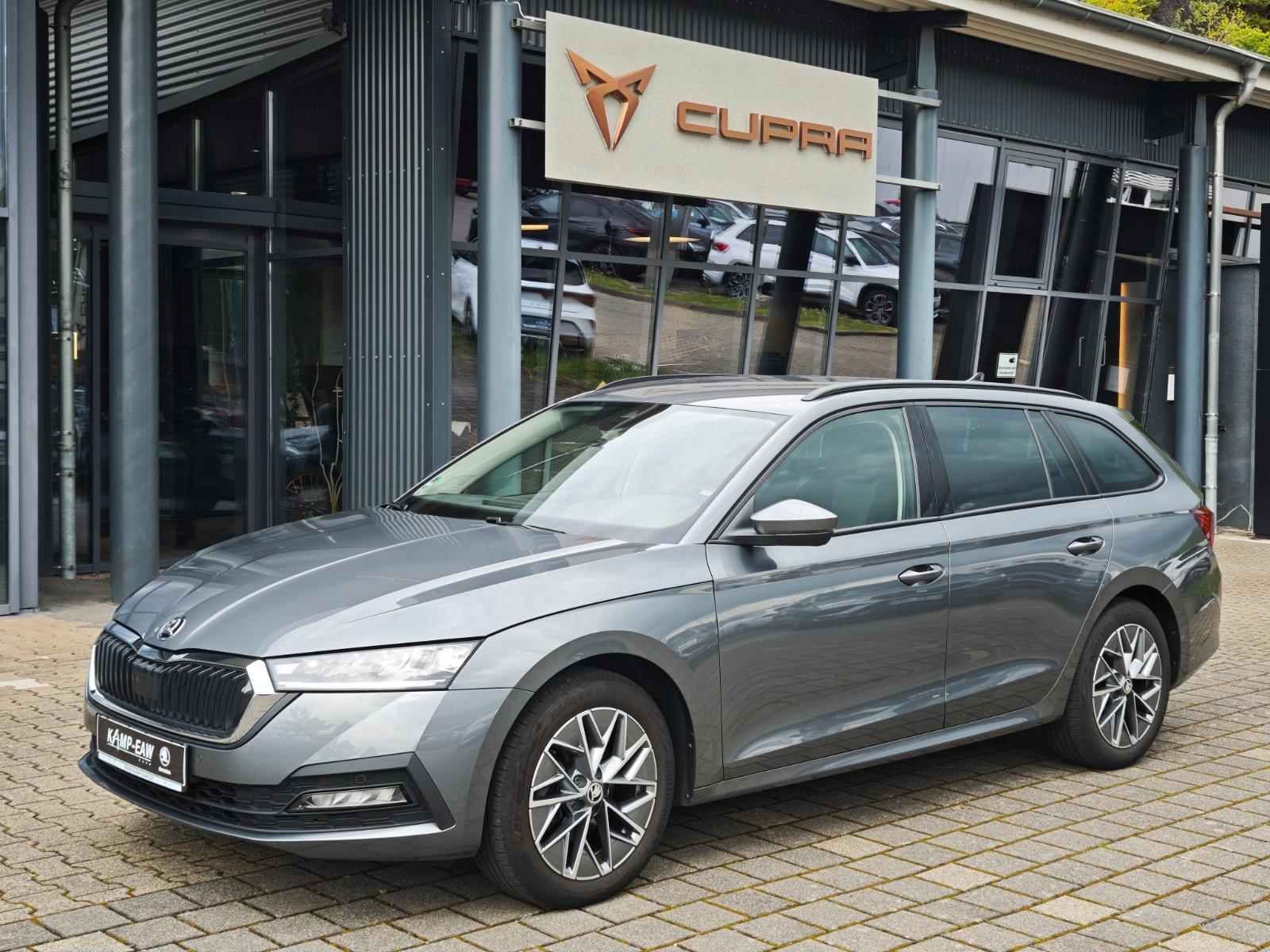 Skoda Octavia Combi Tour 116PS NAVI+AHK+SHZ+LED+APP+