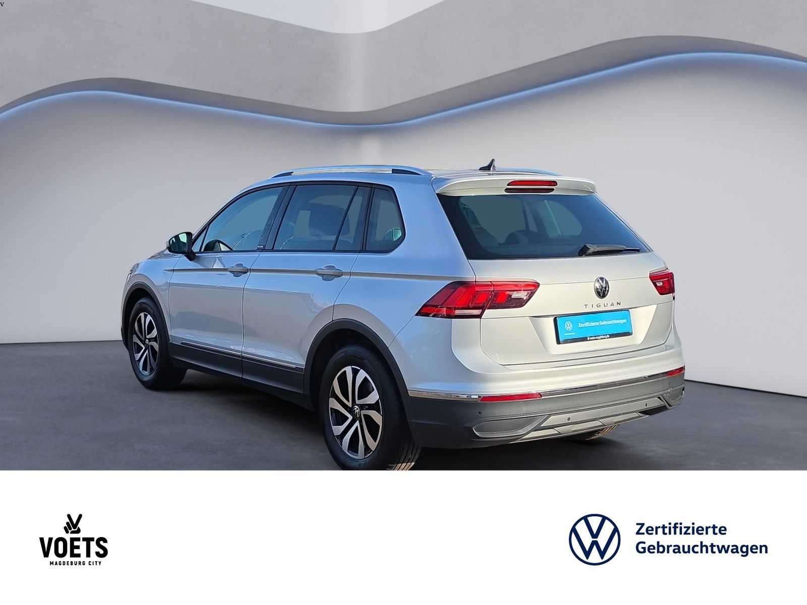 Volkswagen Tiguan Active 1.5 TSI DSG AHK LED SHZ NAVI PDC foto 4