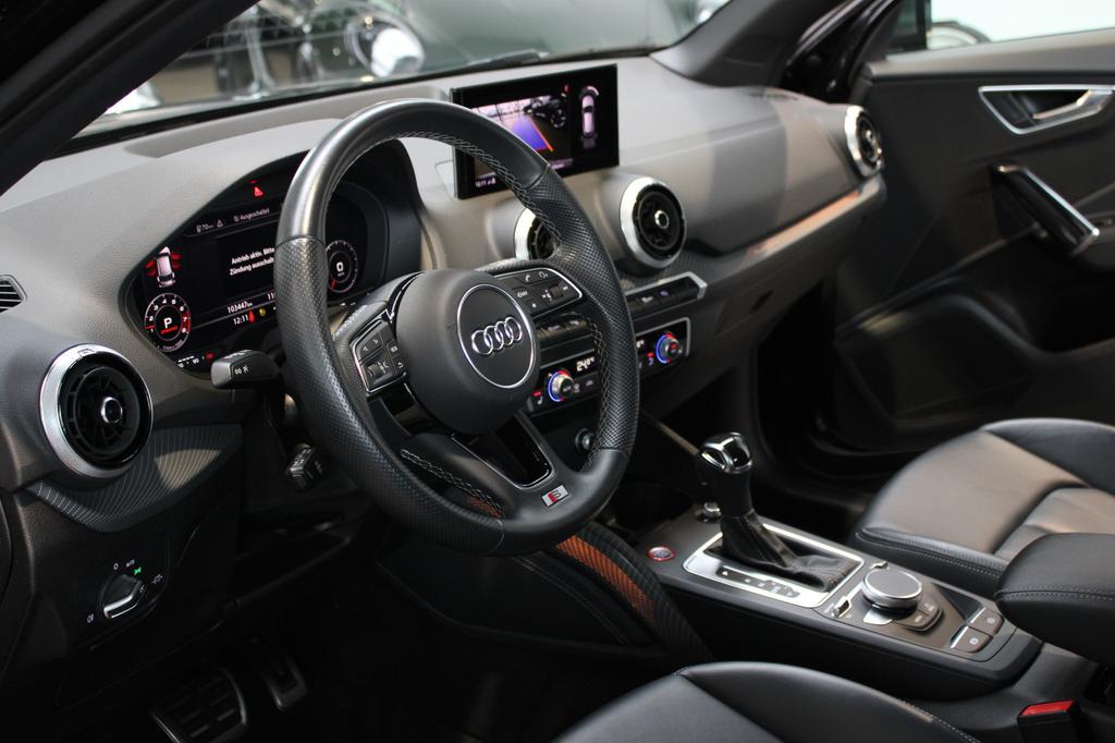 Audi SQ2