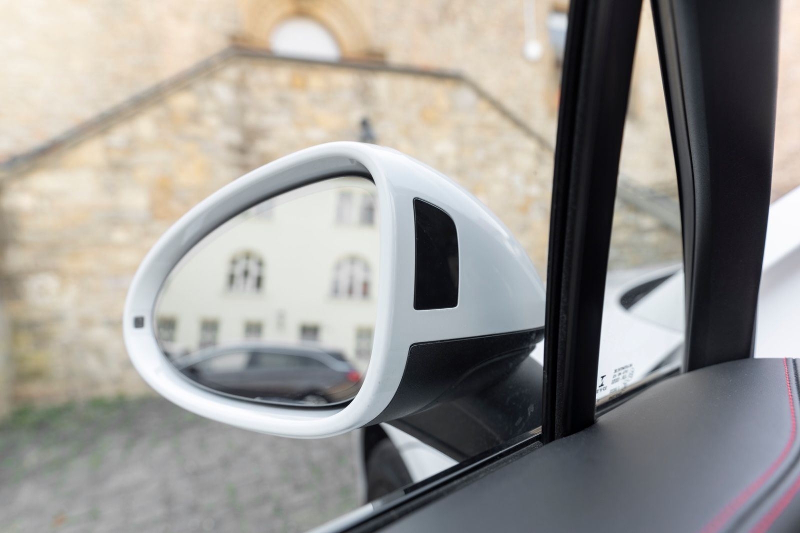 Fahrzeugabbildung Porsche Macan GTS PASM PDLS BOSE CARPLAY LUFT PANO TOTW