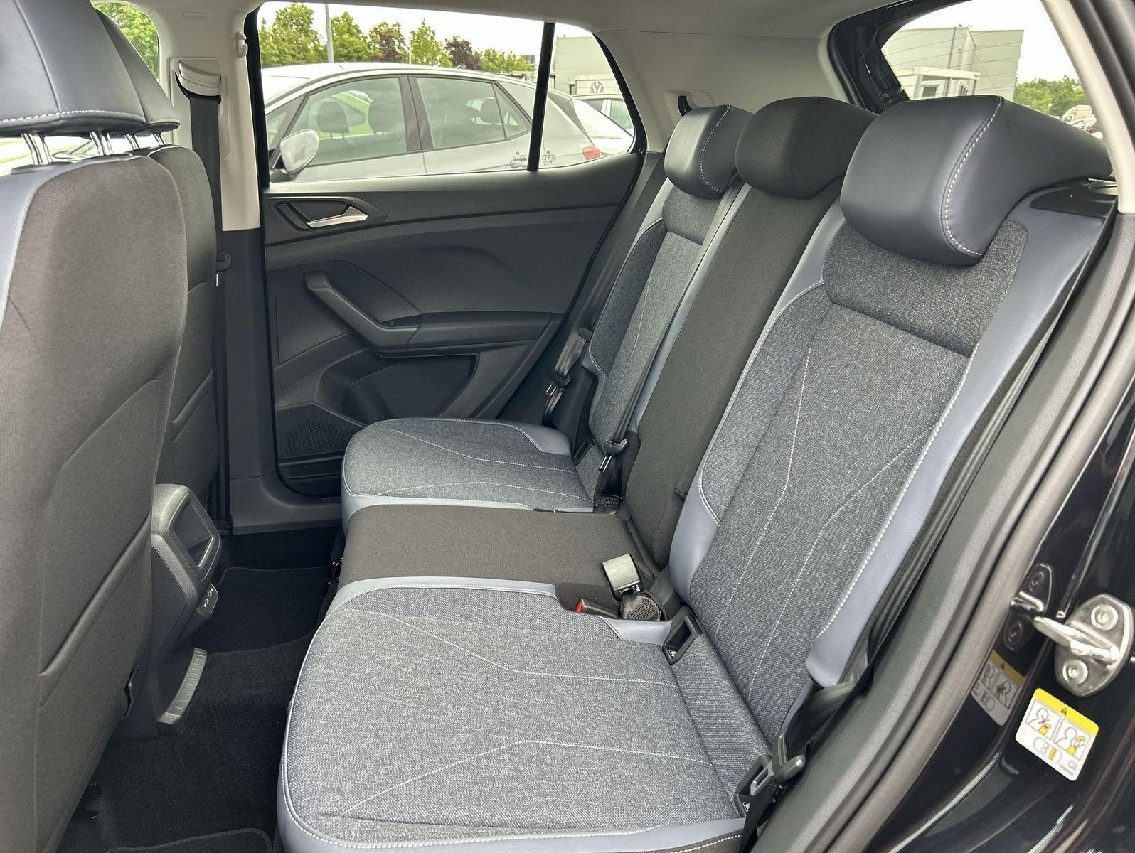 Volkswagen T-Cross - Bild 15
