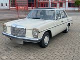 Mercedes-Benz W115 Strich 8 Lenkrad Automa... - aus 1970: Mercedes