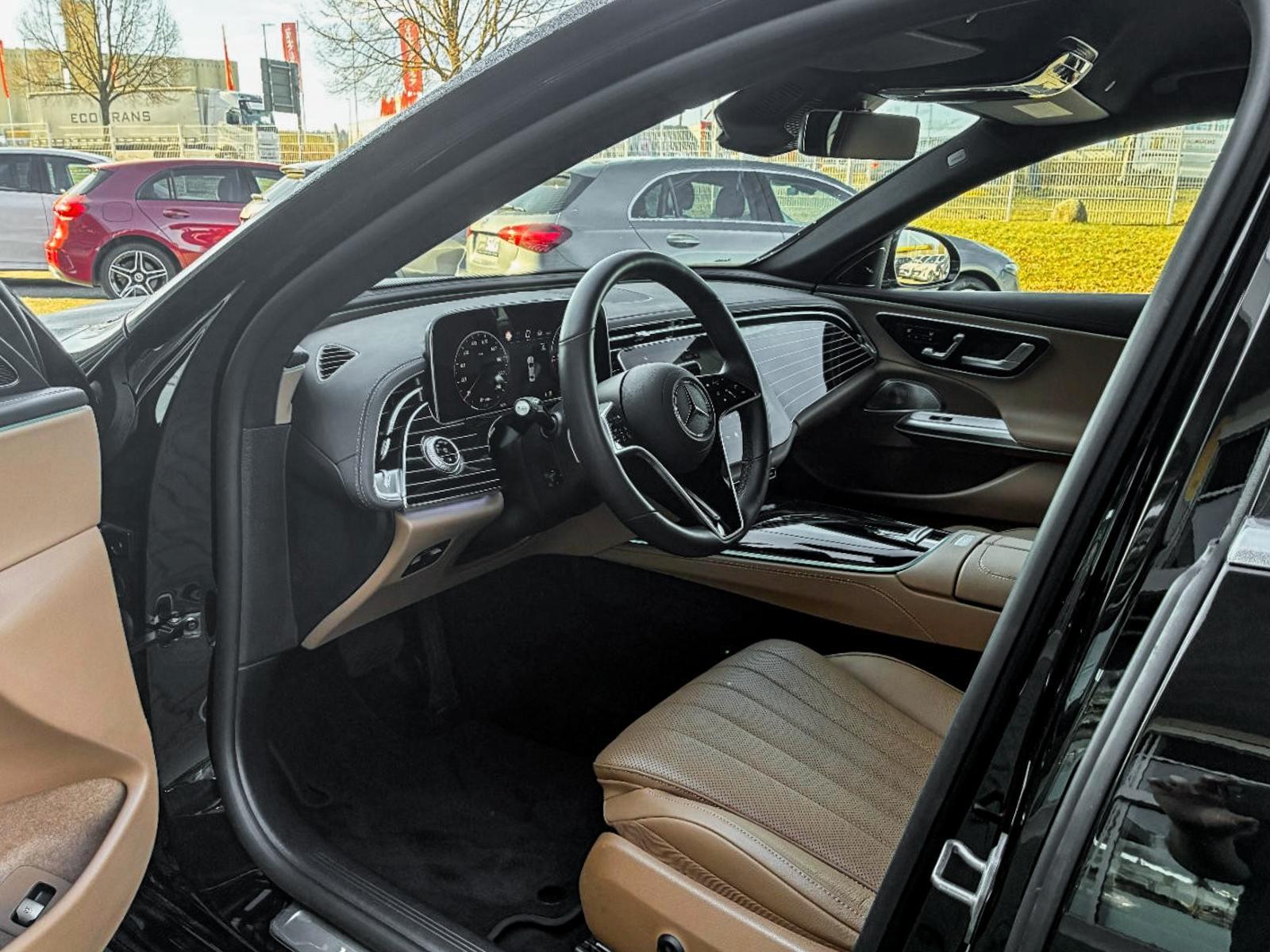 Mercedes-Benz E 220 d Limousine EXCLUSIVE Dig-LED+MBUX+360°