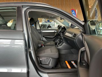 Audi Q3 *BiXenon*Sitzh.*elek. Heckkl.*1.Hand. *