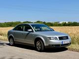 Audi A4 2.0 multitronic - - Audi A4 aus 2002: 2.0