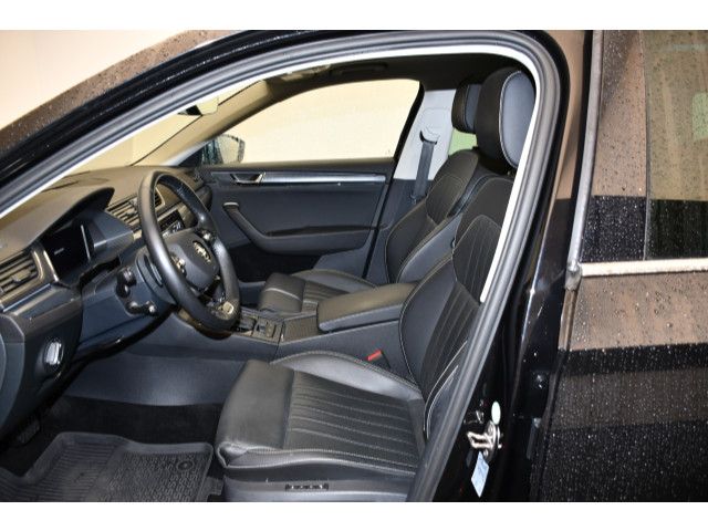 Skoda Superb - Bild 3