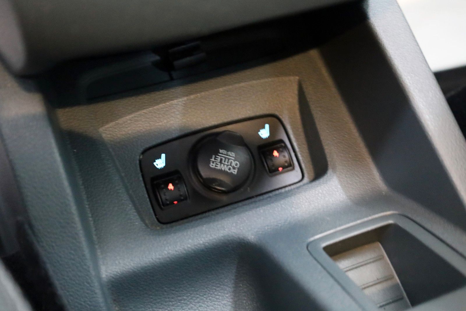 Fahrzeugabbildung Ford Grand C-MAX Trend SH,PDC,Park-Assistent