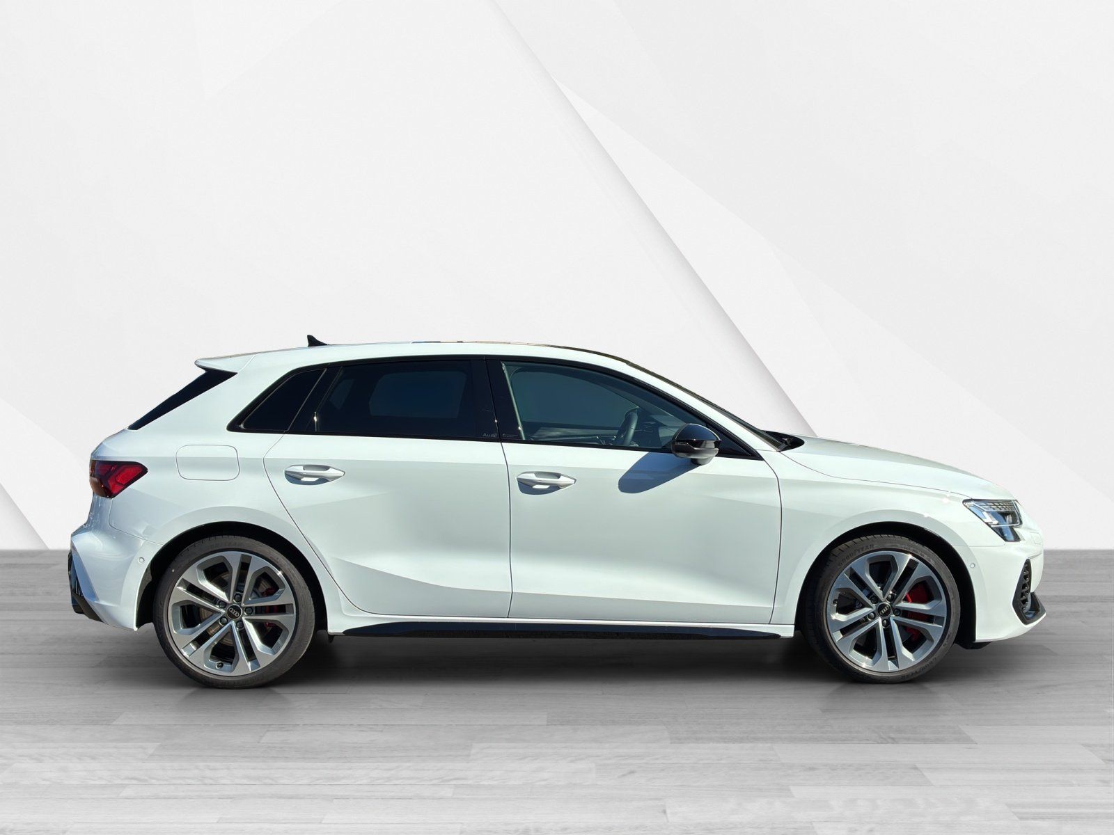 Fahrzeugabbildung Audi S3 Sportback quattro 2.0 TFSI 360,Kamera,LED,LM