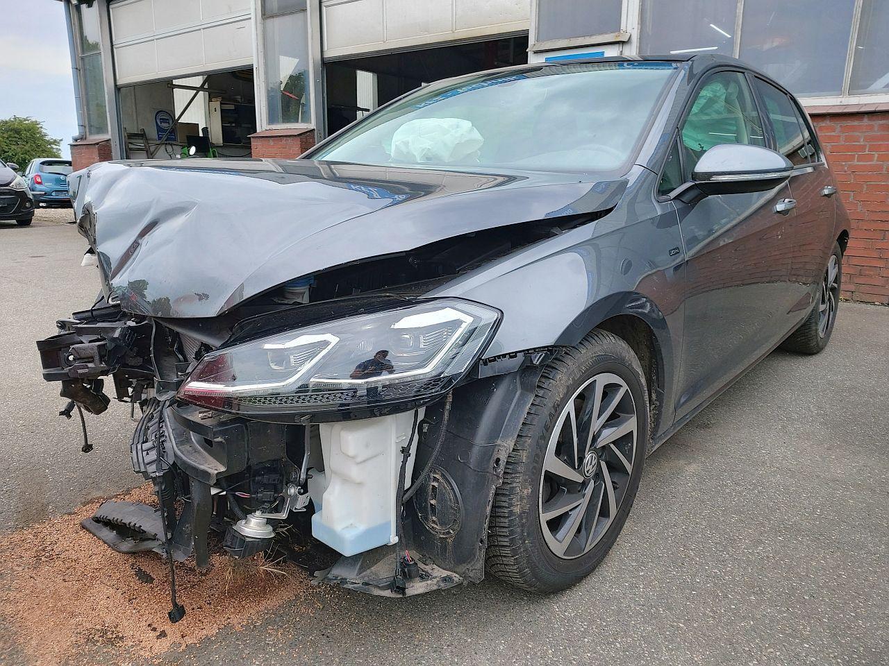 Volkswagen Golf VII 1,5 TSI Join * Unfallfahrzeug