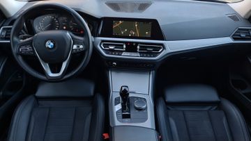 BMW 320 - 11