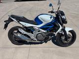Suzuki Gladius 650 - 2009 - SUZUKI 200