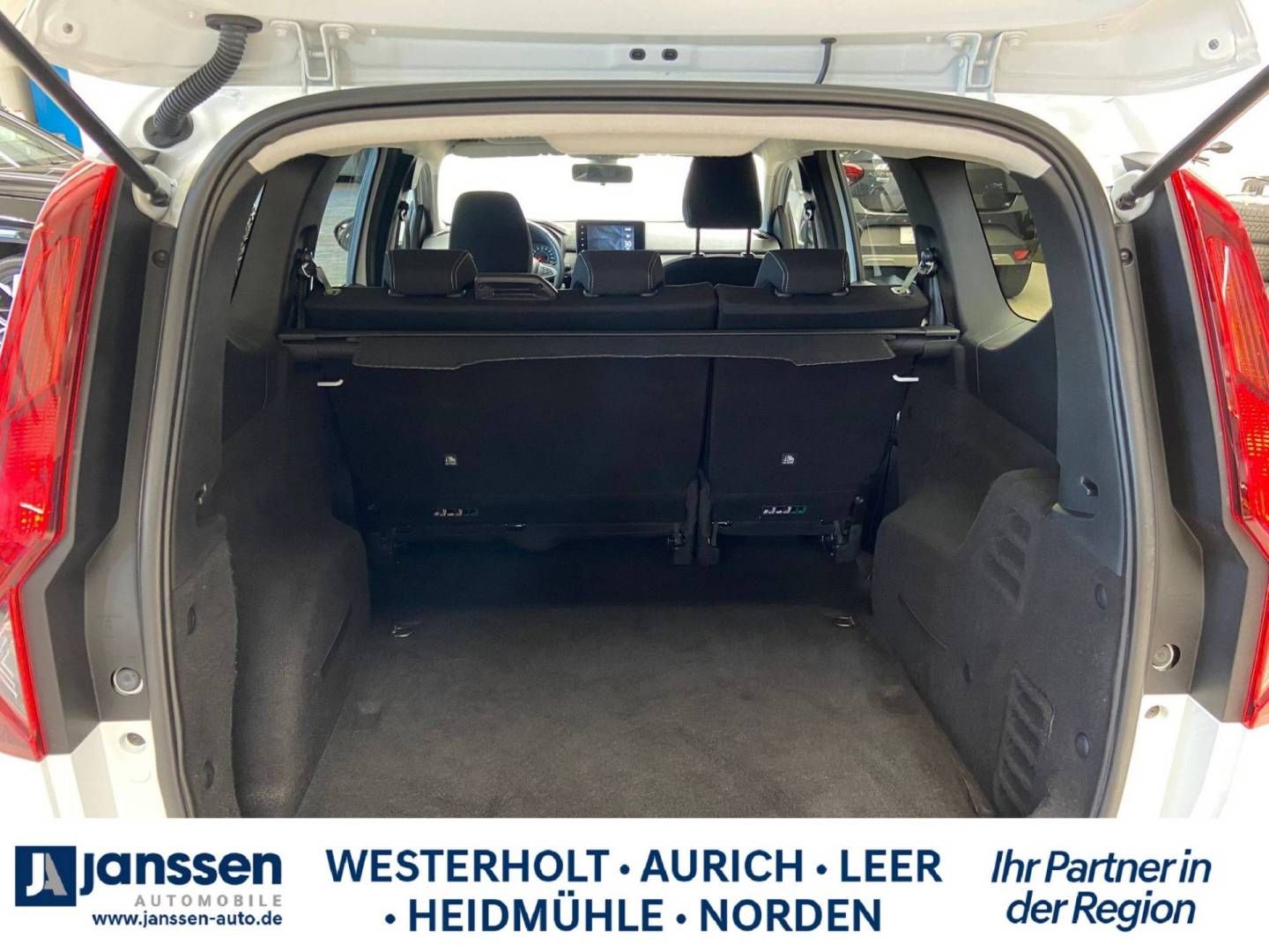 Fahrzeugabbildung Dacia Jogger Expression TCe 110