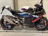 BMW M 1000 RR Weltmeistermotorrad ModJ.24. Soziuspak - BMW MOTORRAD S1000RR