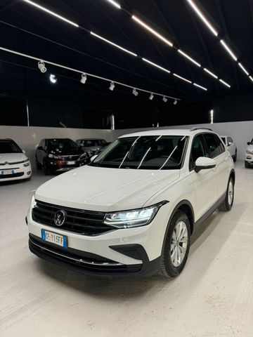 Volkswagen VOLKSWAGEN TIGUAN