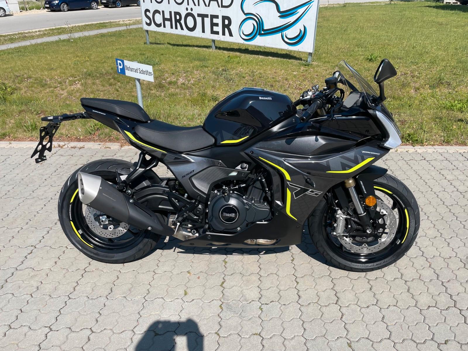 Benelli Tornado 550 Midnight Black