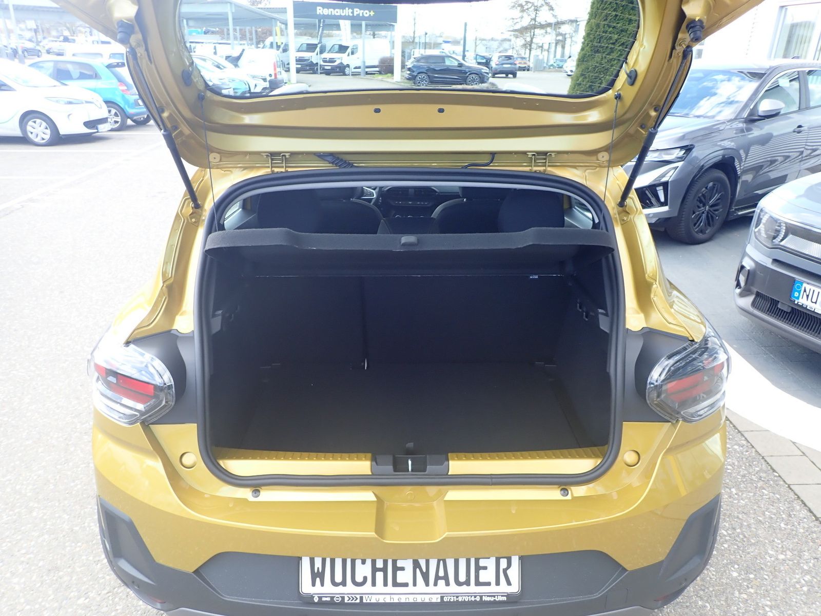 Fahrzeugabbildung Dacia Sandero Stepway Extreme Eco-G 120 auto