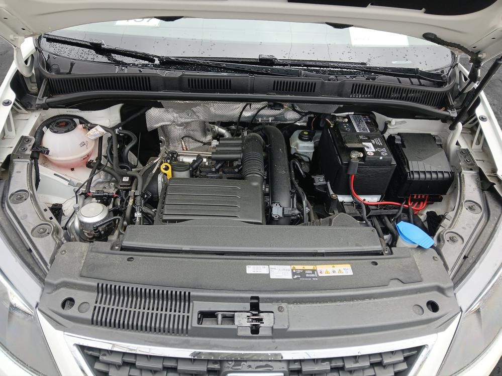 Fahrzeugabbildung SEAT Alhambra TSI Style 7-Si Xenon Navi GRA RFK SH LM