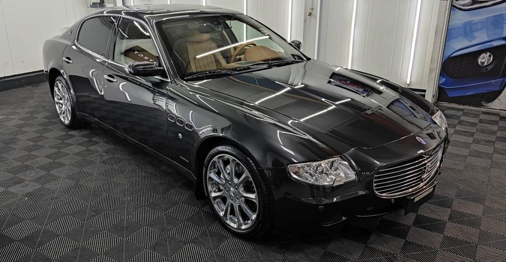 Maserati Quattroporte