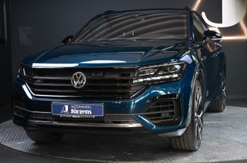 Volkswagen Touareg - 1