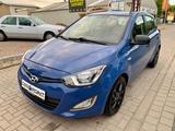 Hyundai i20, Automatik, 5-Türer Klima, Sitzhzg., Tempom. - Hyundai i20: Türer