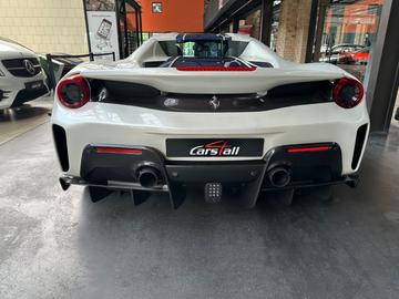 صورة 9 لـ 2020 Ferrari 488 PISTA