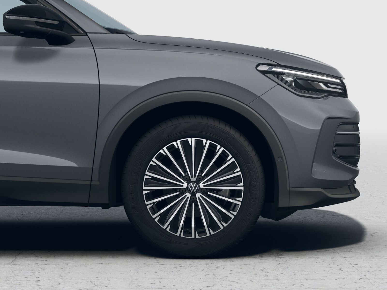 Fahrzeugabbildung Volkswagen Tiguan  ENERGY 1.5 eTSI DSG *Winterräder, Anschl