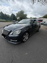 Mercedes-Benz E 250 BlueTEC 4MATIC AVANTGARDE Autom. AVANT... - Mercedes-Benz E 250 in Oberhausen