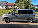 Volkswagen T7 Multivan 1,4 eHybrid OPF DSG Style Style - VW T7 Multivan von 2021