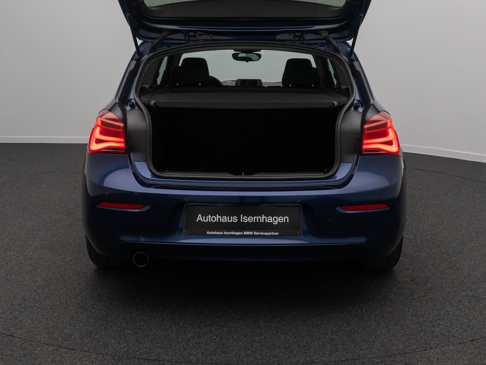 Fahrzeugabbildung BMW 116i Advantage Geschwindigreg PDC Sitzhzng Klima