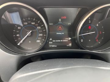 Bild 7 Jaguar F-PACE Portfolio AWD Leichter Seitenschaden