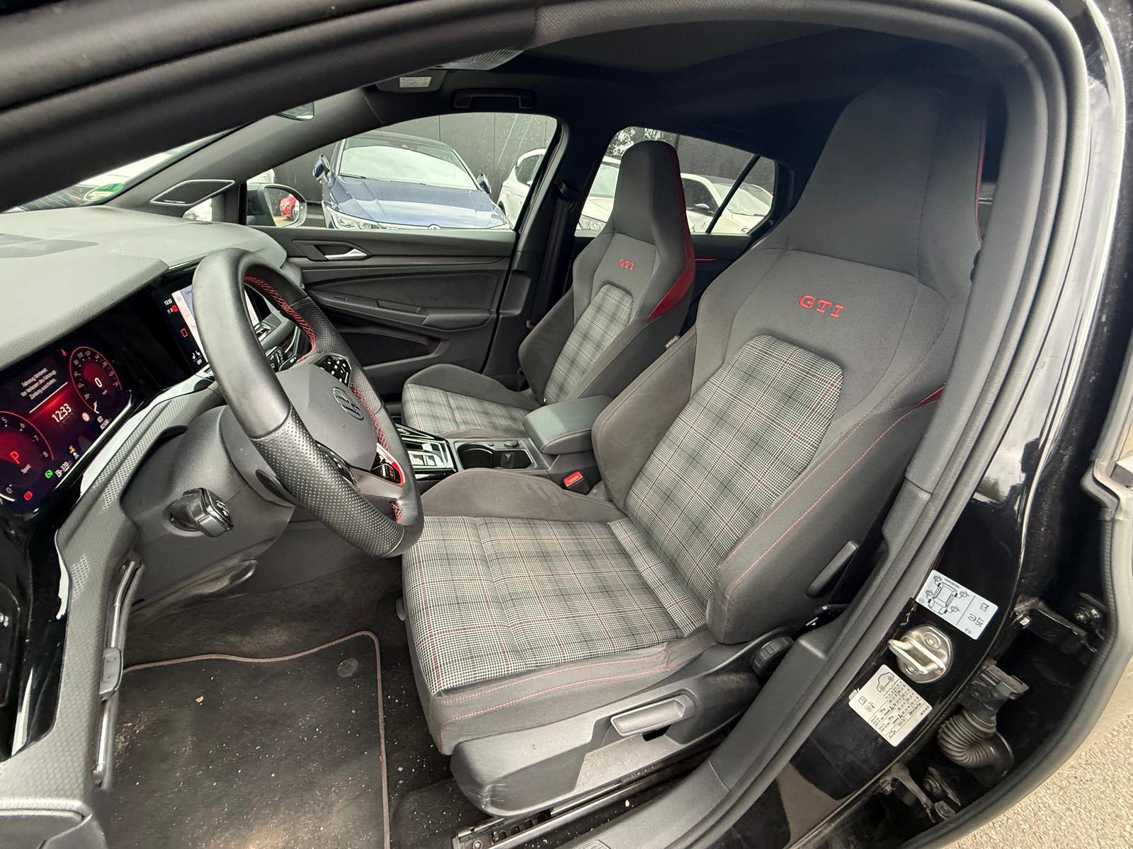 Volkswagen Golf GTI 2.0TSI /MATRIX/TRAVEL/CAM/PANO/VIRTUAL, миниатюра 9