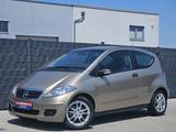 Mercedes-Benz A 150 CLASSIC AUTOMATIK KLIMA MULTI ALU 2.HAND - gebrauchte Mercedes-Benz A 150 aus dem Jahr 2006