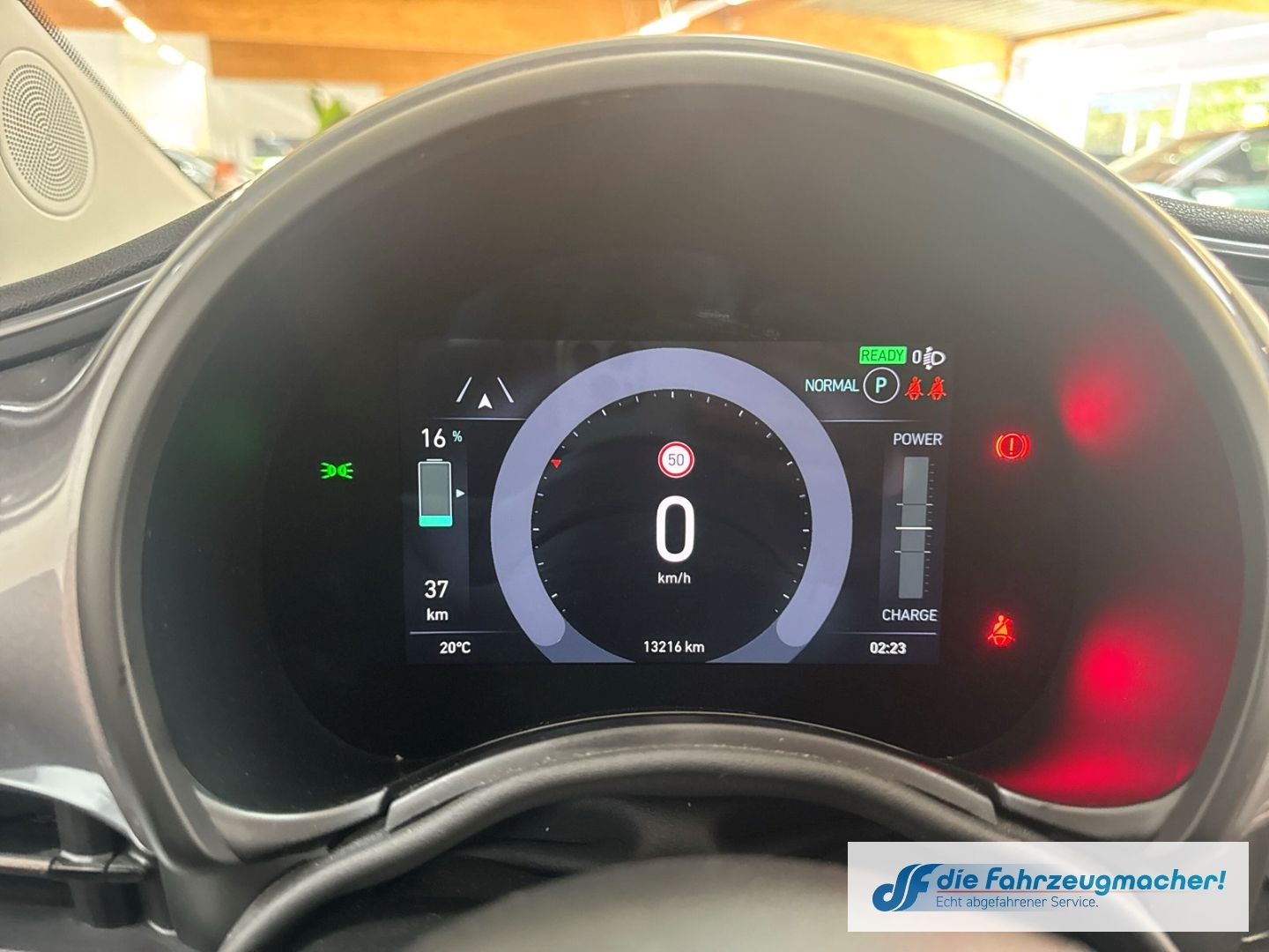 Fahrzeugabbildung Fiat 500 e CABRIO Sitzhzg CarPlay Kamera Klimaautom F