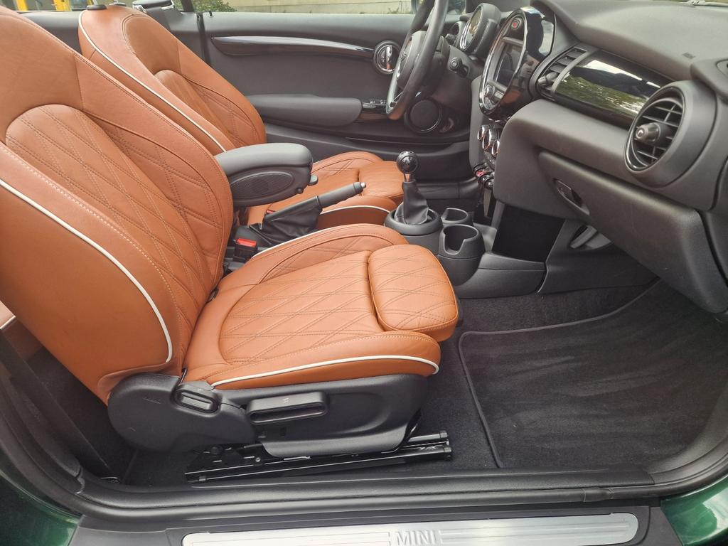 MINI Cooper Cabrio