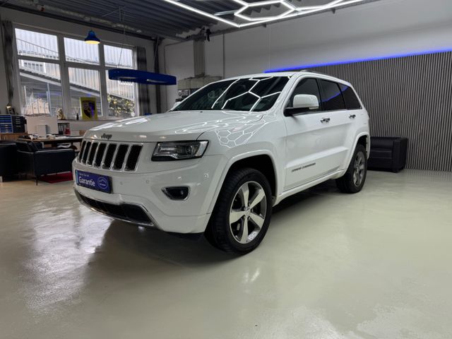 Jeep Grand Cherokee 3.0 CRD Overland Abstand Pano AHK