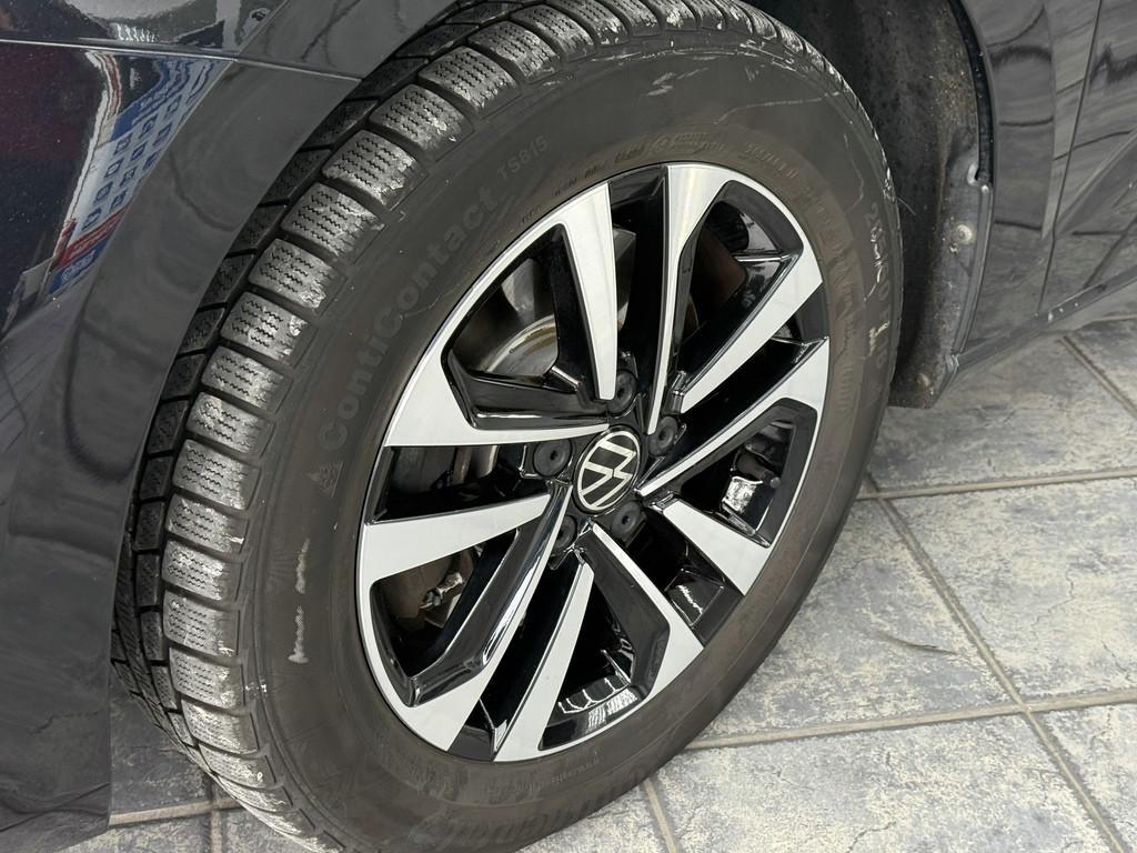 Volkswagen Touran 2.0 TDI United, 7-Sitzer, Navi, Pano, AHK, миниатюра 9